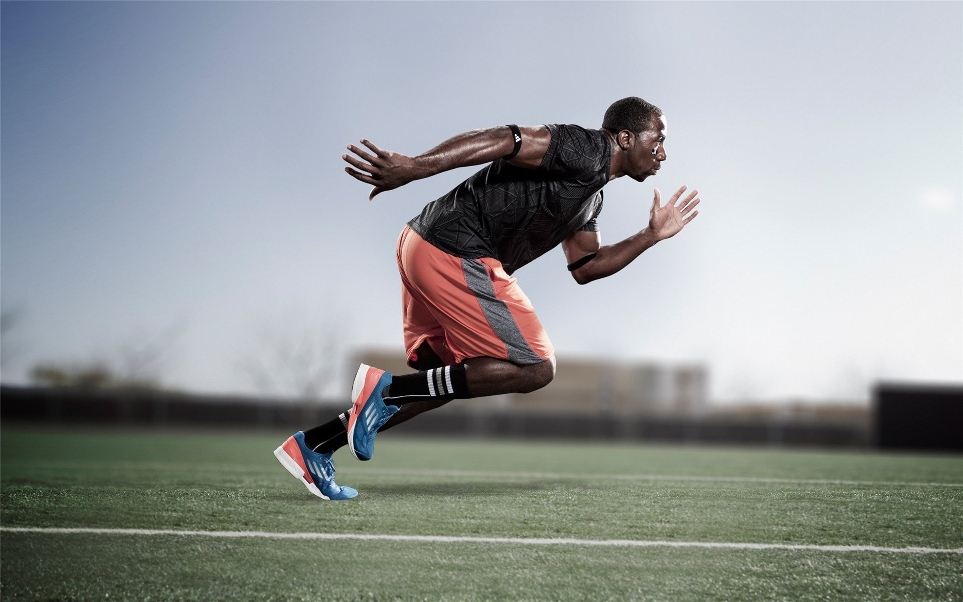 综合体育系“防身术实战演练赛” 真实情景模拟评分